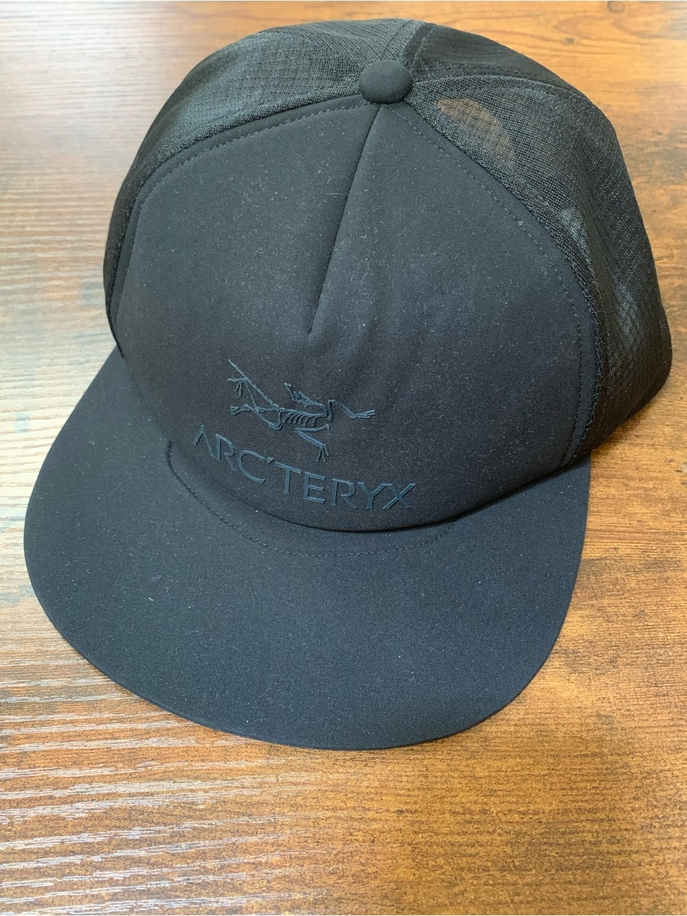 Arc'teryx Logo Trucker Flat